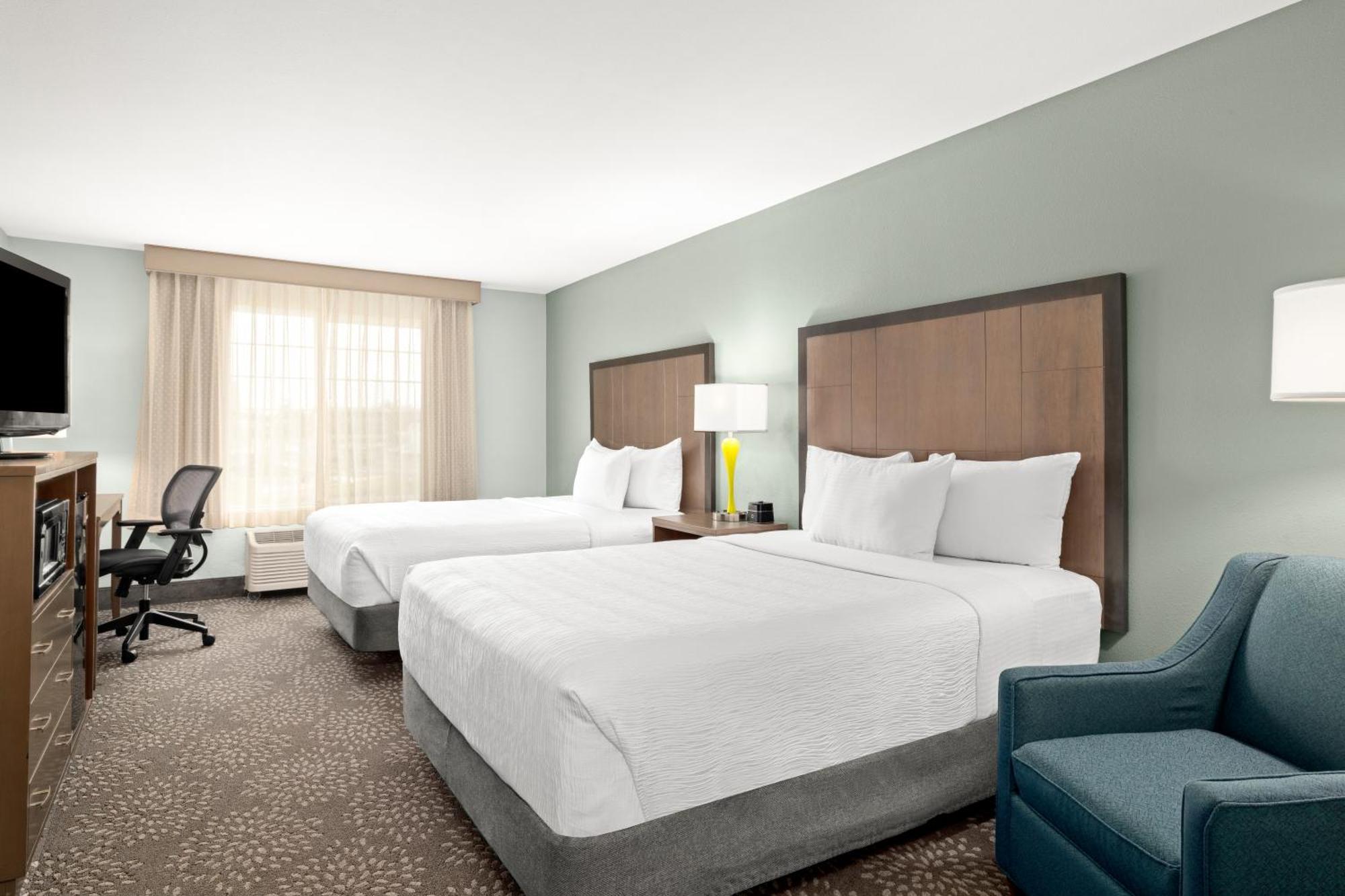 Deluxe Queen Room with Two Queen Beds,1592071336:JPEG