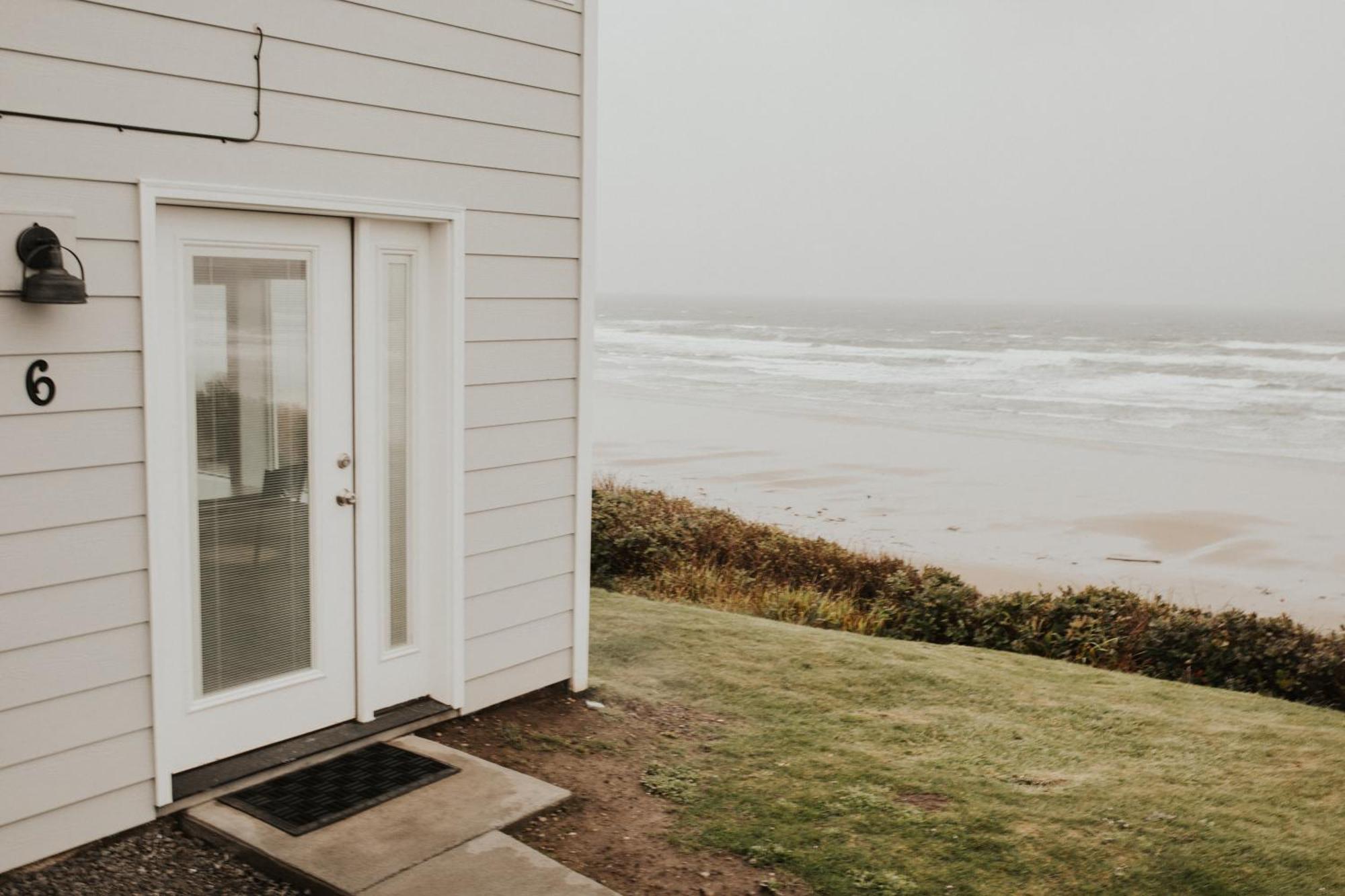 One-Bedroom House,1668074900:JPEG
